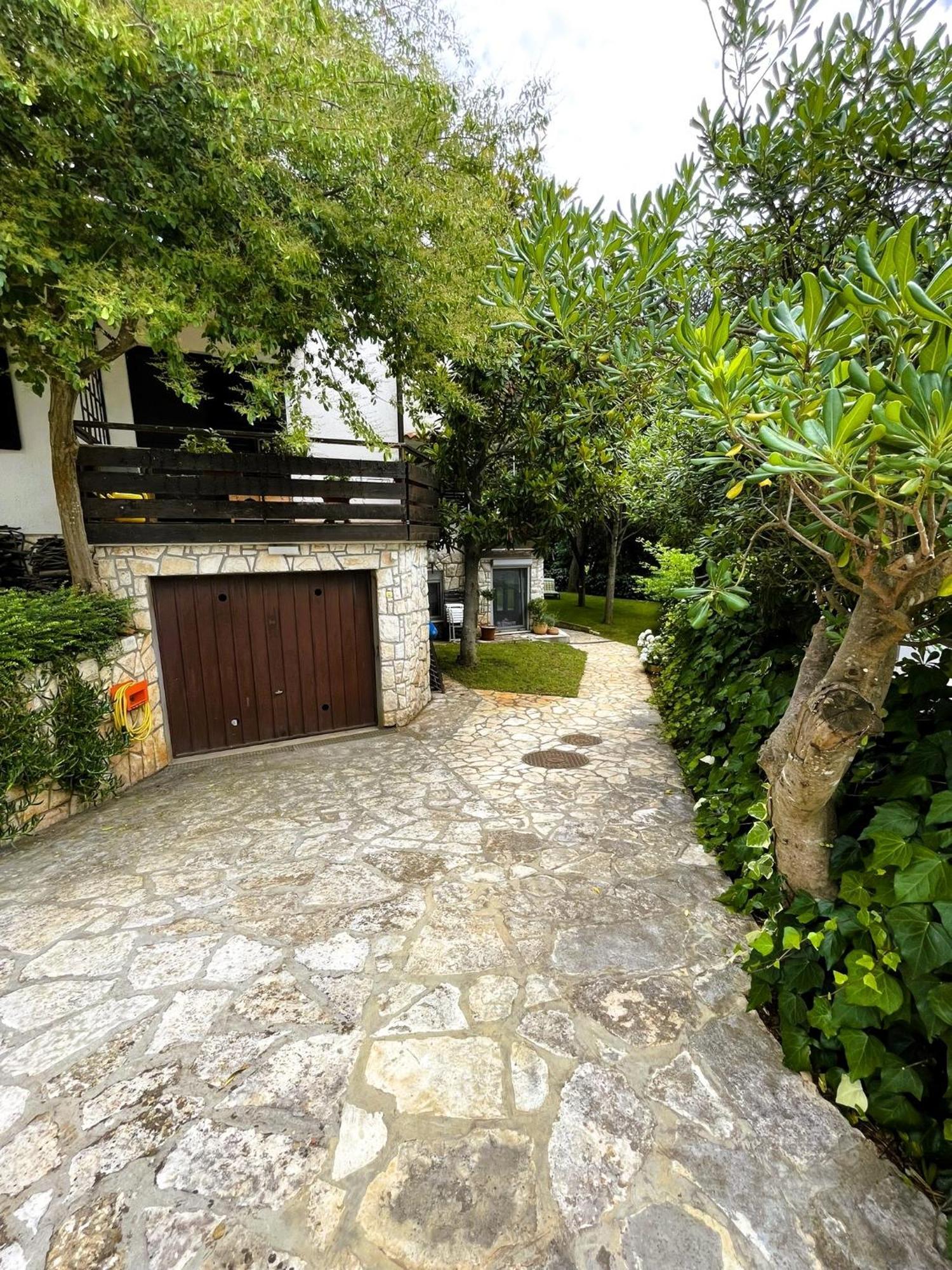 Apartment Balthazar 로비니 외부 사진